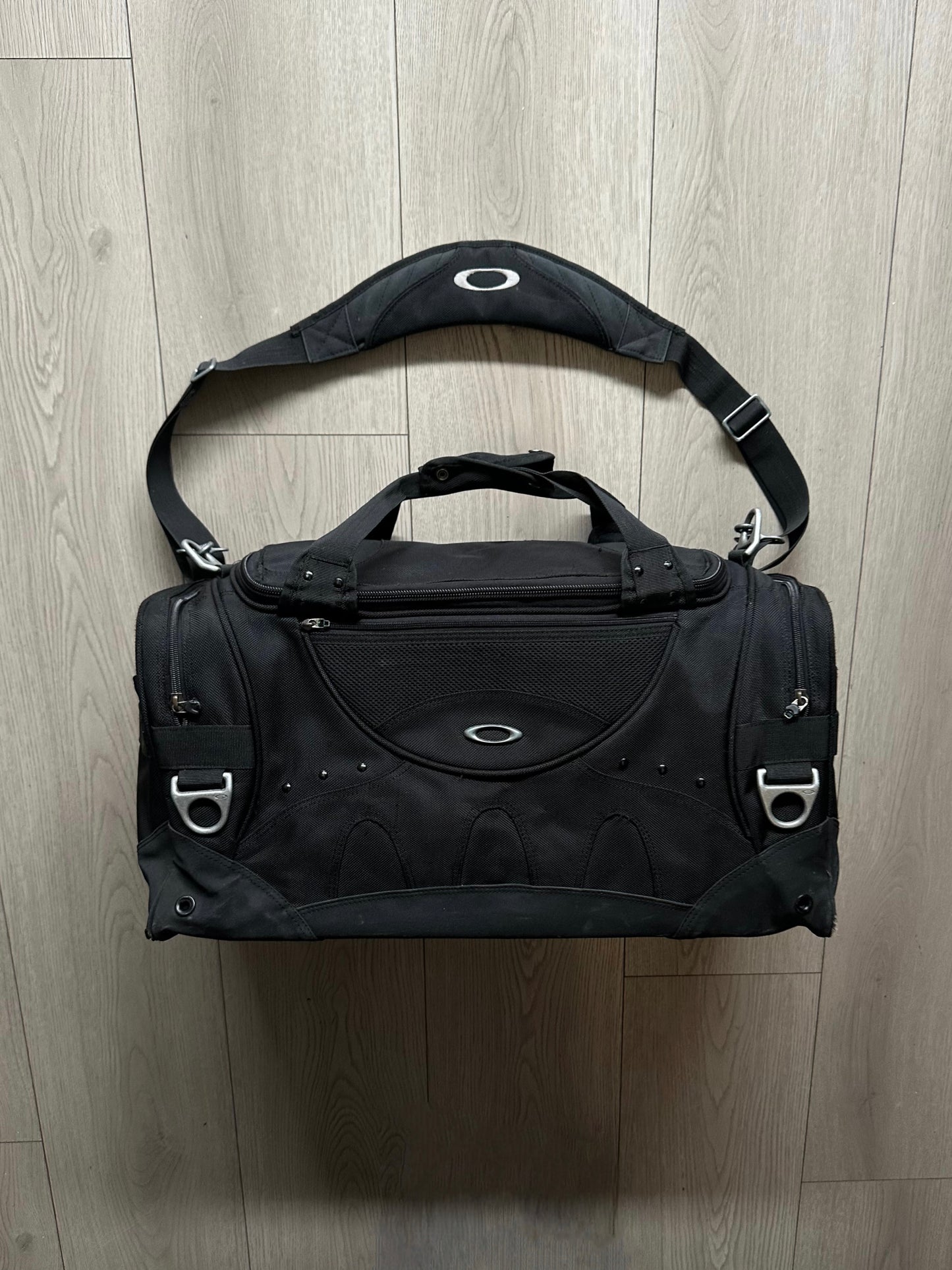 Vintage Oakley Dufflle Bag