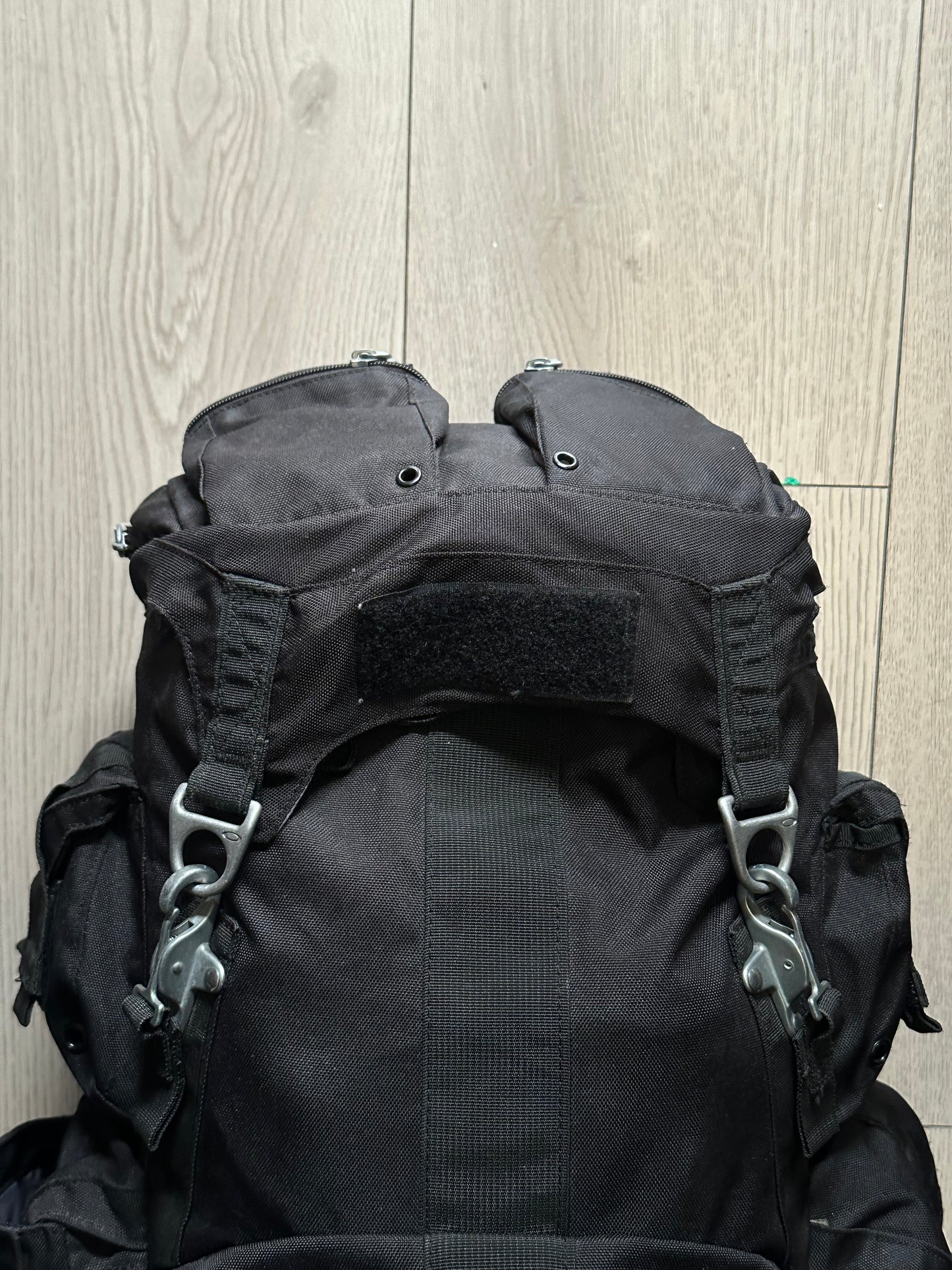 BUNDLE! Vintage Oakley AP Tactical Bag + Oakley Mechanism