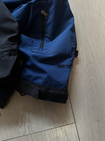Vintage 90’s The North Face x Gore-Tex Jacket