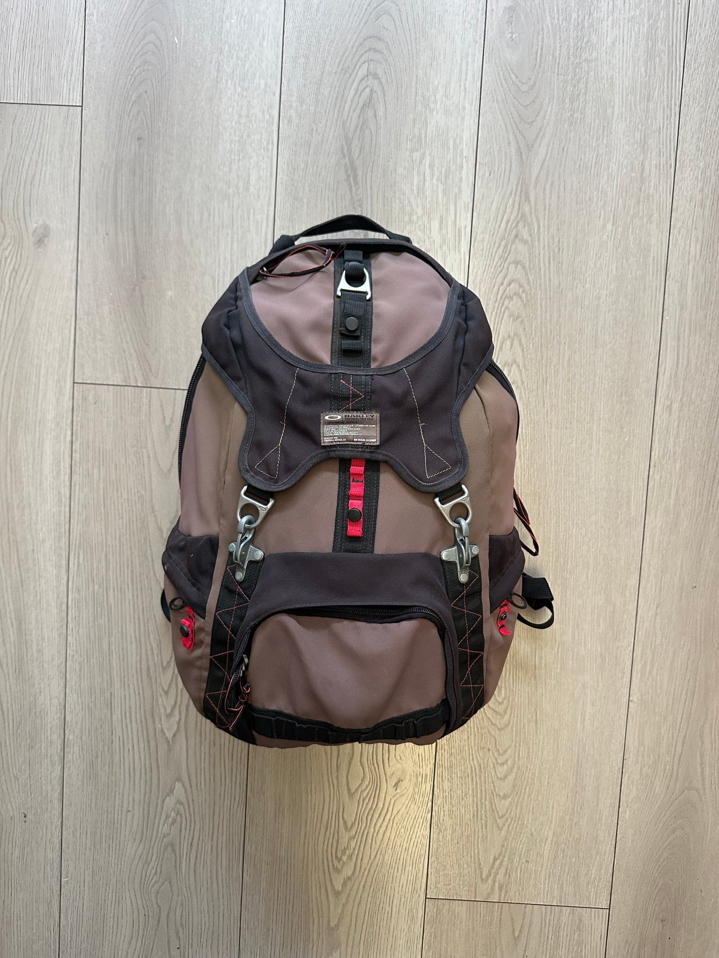 Vintage 90’s Oakley Tactical Field Gear Backpack