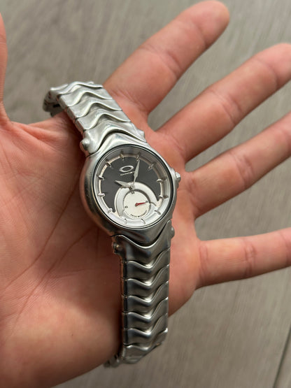 [RARE] Oakley Jury 1.0 Black-Plated Watch