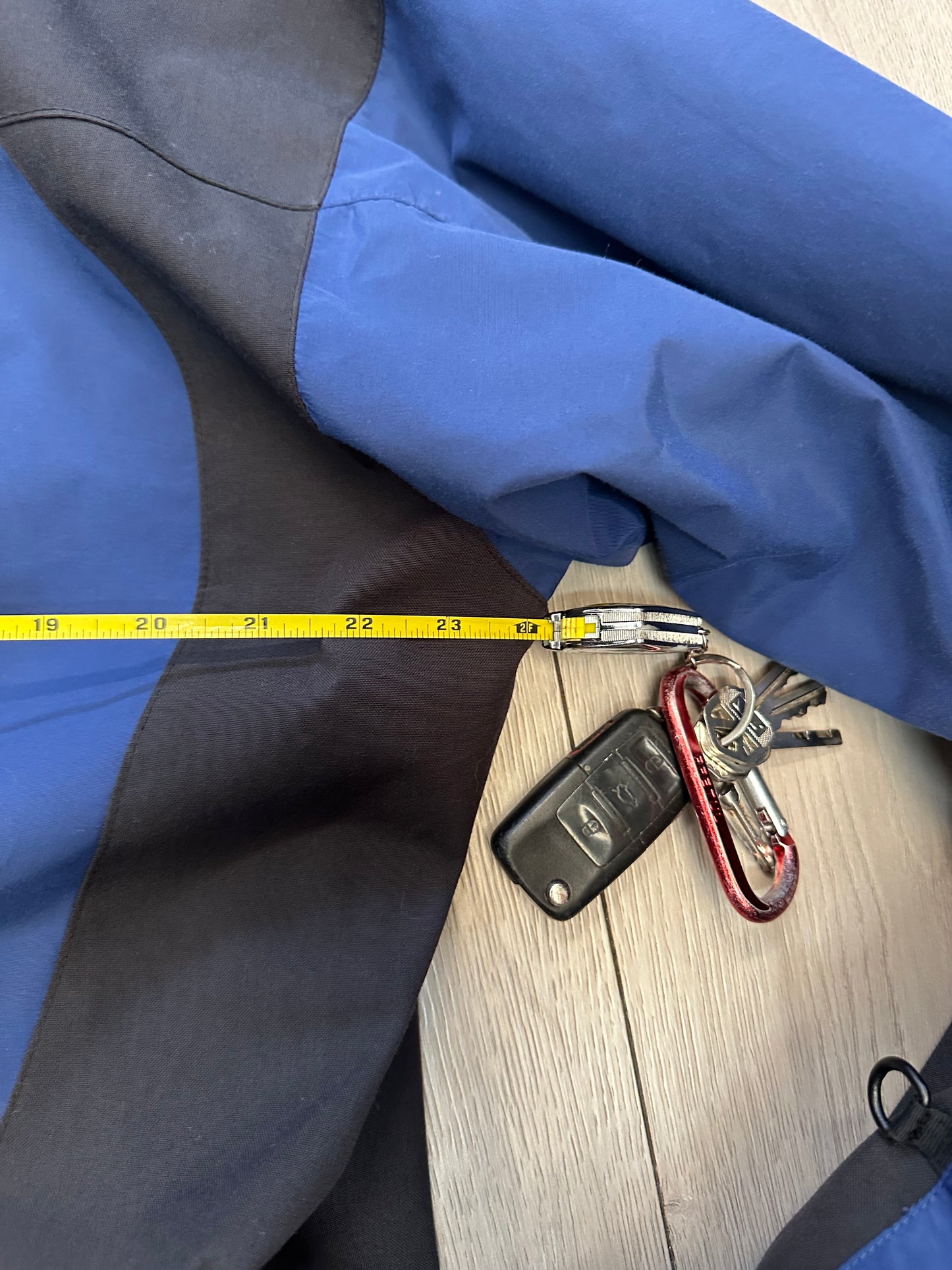 Vintage 90’s The North Face x Gore-Tex Jacket