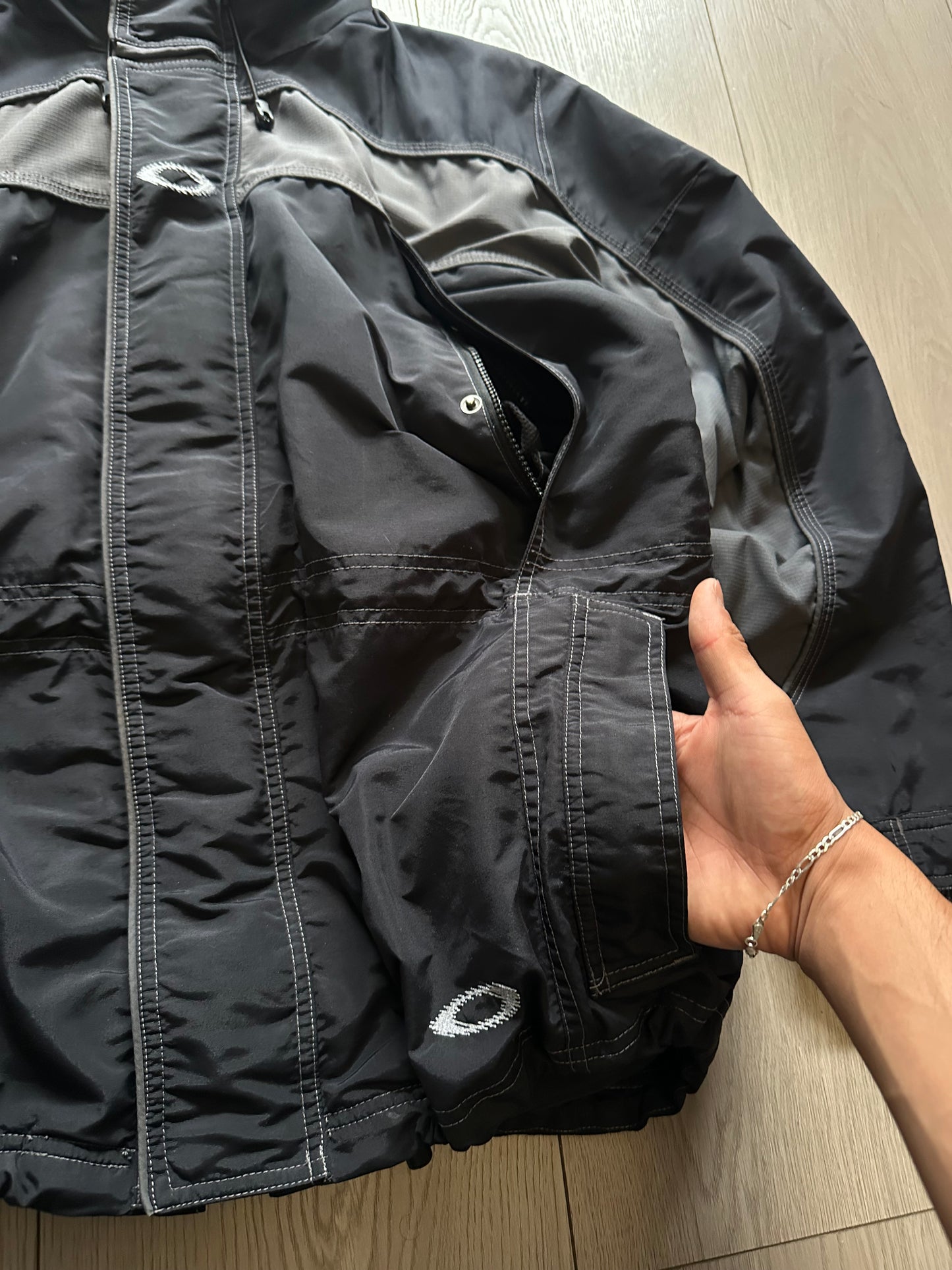 Vintage 00’s Oakley Software Heavy Duty Jacket