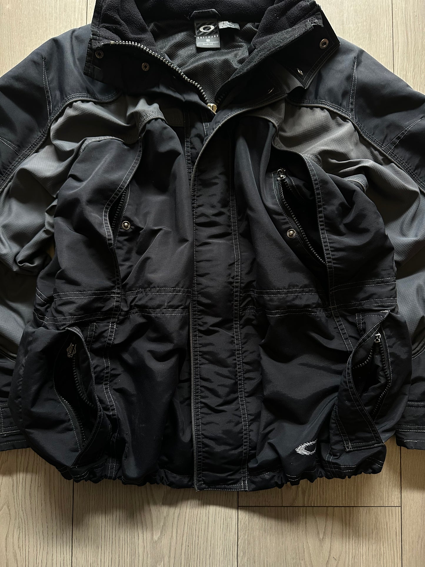 Vintage 00’s Oakley Software Heavy Duty Jacket