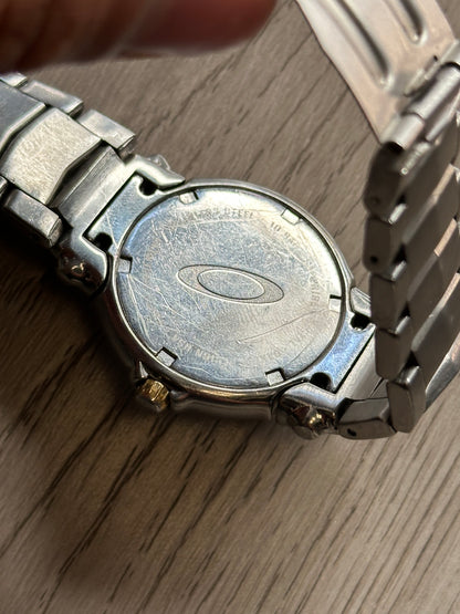 [RARE] Oakley Jury 1.0 Gold-Plated Watch
