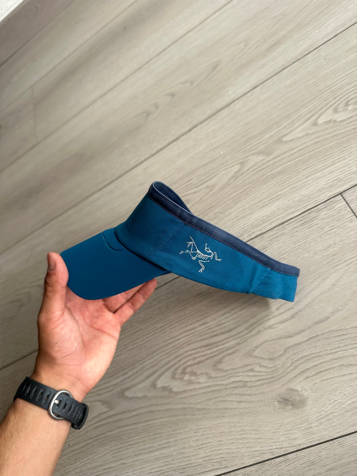 Arc’teryx Performance Visor