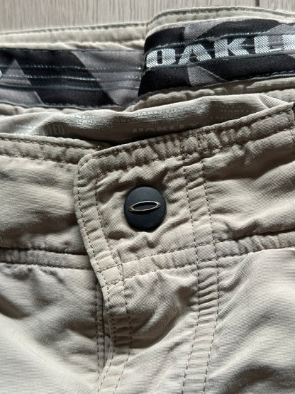 Vintage Oakley Brown Shorts