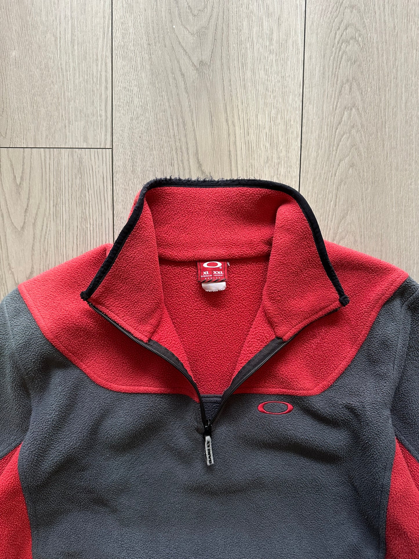 Vintage 90’s Oakley Polar Fleece