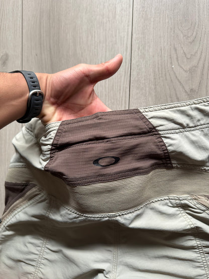 Vintage Oakley Brown Shorts