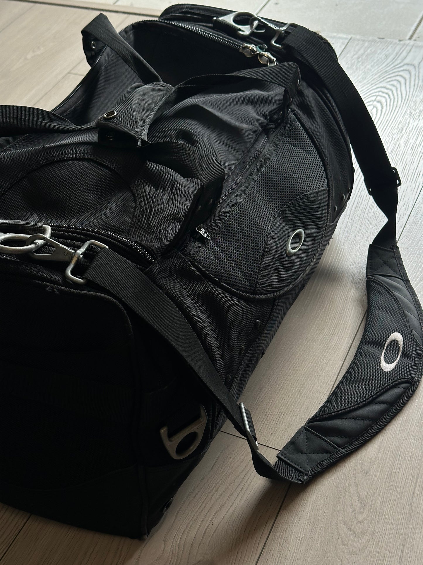 Vintage Oakley Dufflle Bag