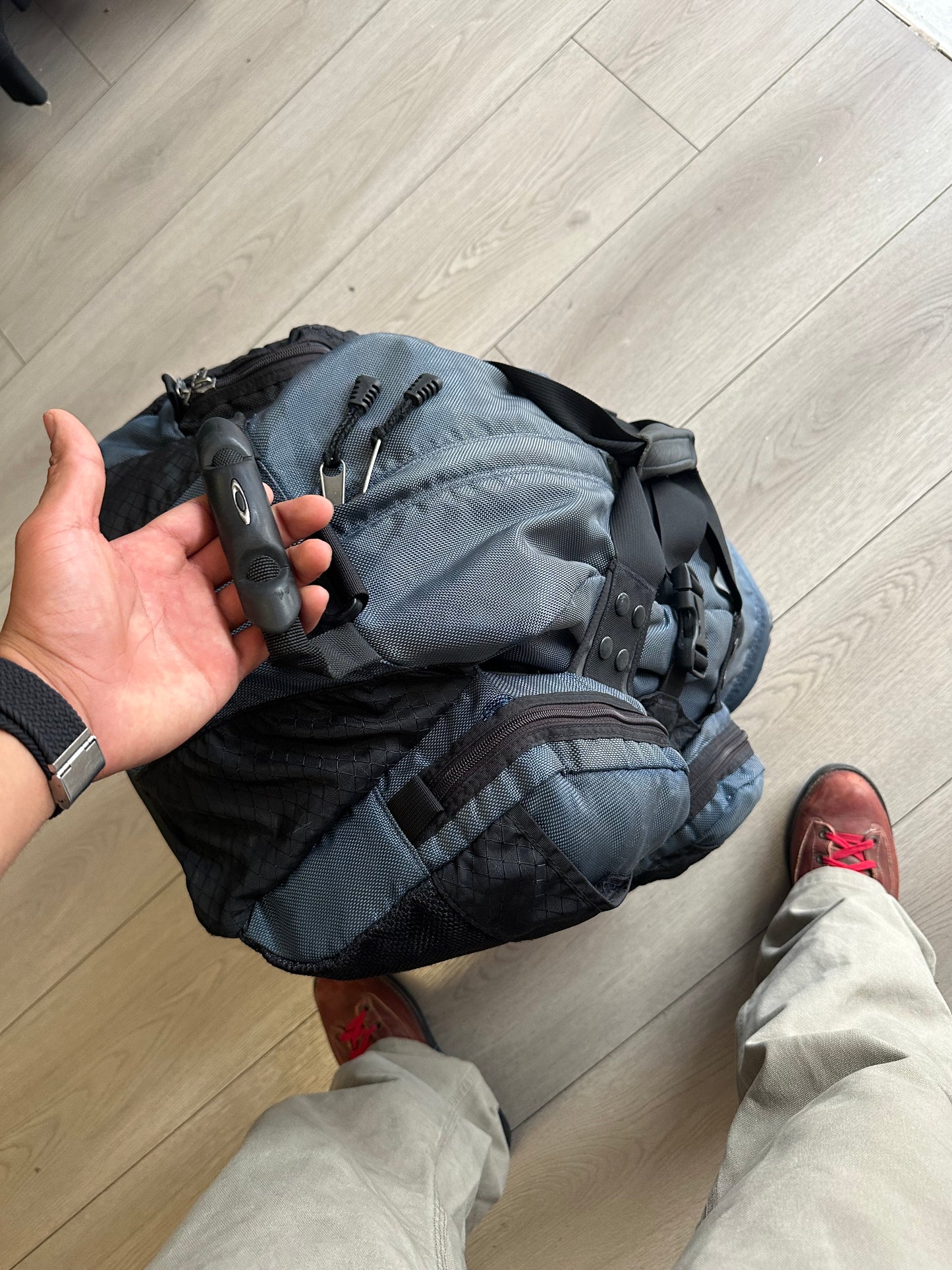 Vintage 90’s Oakley Red Tab Duffle Bag