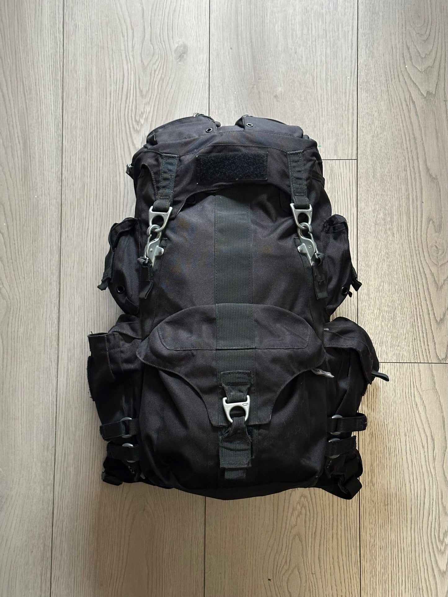 BUNDLE! Vintage Oakley AP Tactical Bag + Oakley Mechanism