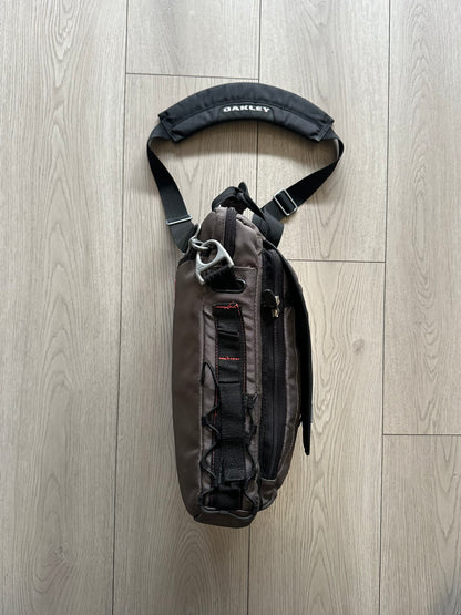 Oakley AP Tactical Field Gear Sling Bag