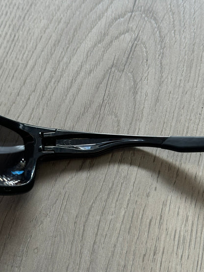 Oakley Canteen Sunglasses – Full Set (Black Frame / Grey Lens)